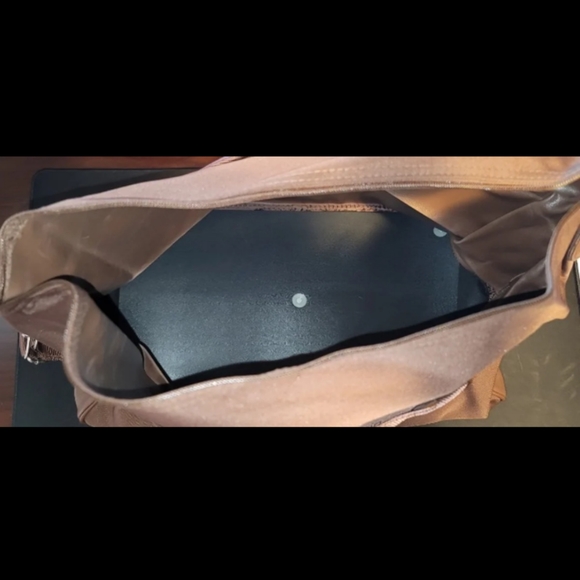 NWT Calvin Klein Brown Large Luggage travel Bag - Picture 3 of 5